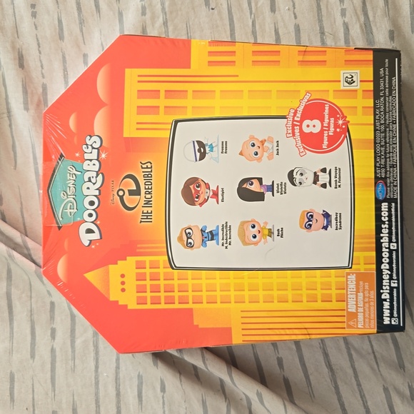 NWT Disney Doorables "The Incredibles" - Picture 2 of 2
